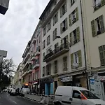 Le Grand Jean - Central Pres Gare Et Tram - Supermarches - Wifi - 3 Person